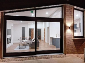 Silver Strand Lodge